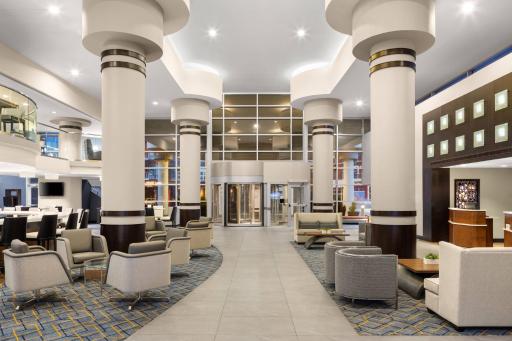 Courtyard by Marriott Minneapolis Downtown - Housity