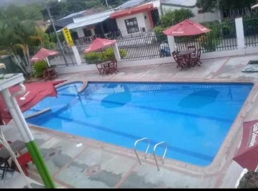 Hotel y Restaurante Villa Amparo - Housity