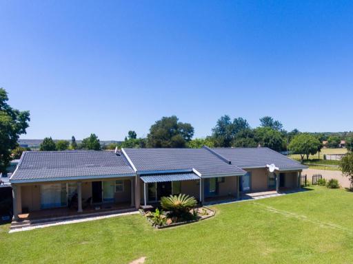 NN Jacaranda Guesthouse - Housity