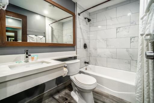 Hotel Calle Joaquin - San Luis Obispo - Housity