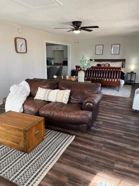 The Airstream Lodge - Housity