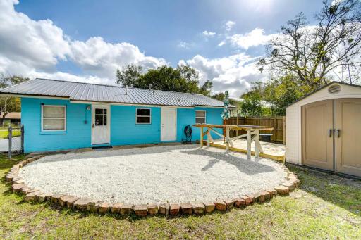 Beautiful Palatka Vacation Rental with Yard! - Housity