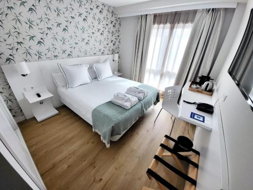 Hotel Monte Rozas - Housity