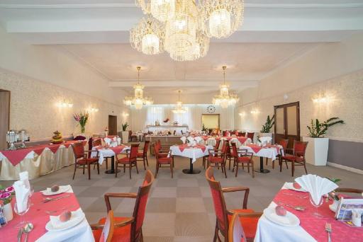 Savoy Spa & Kurhotel - Housity