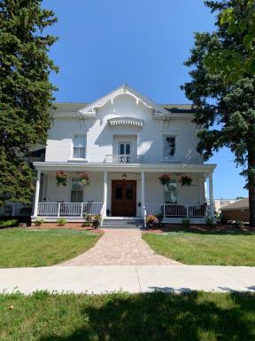 Pert House - Housity