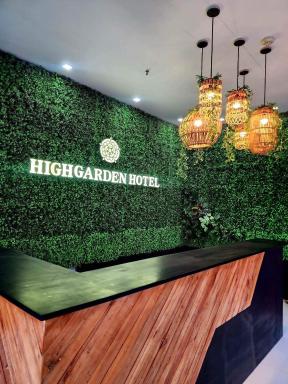 Highgarden Hotel - Housity