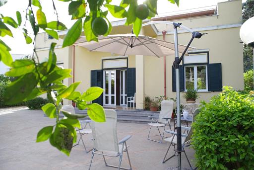Villa Flores a Mondello by Wonderful Italy - Housity
