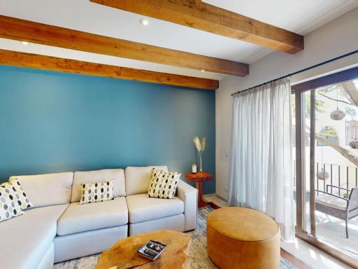 Fully Furnished Residence - Shared Roof Top Terrace With Jacuzzi - Housity