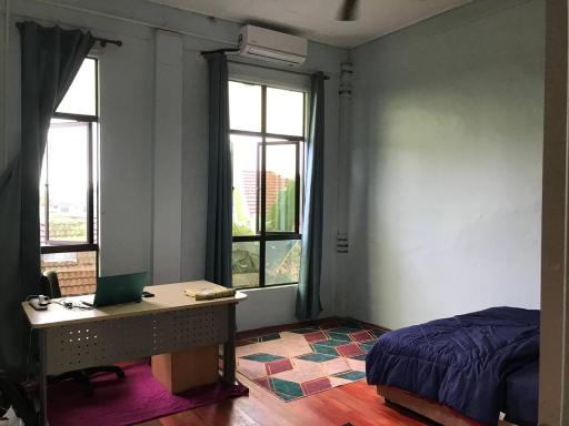Cozy Homestay Che Yang - Housity