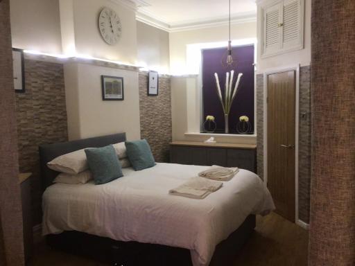 Ravensworth House - Housity