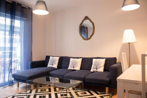 Telmo's Home con PARKING -Sirimiri Apartments- - Housity