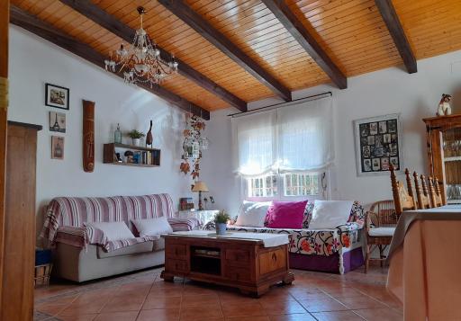 VIVENCIAS casa rural para 10 personas - Housity