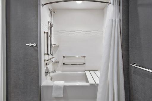 Residence Inn by Marriott Orlando at FLAMINGO CROSSINGS Town Center - Housity