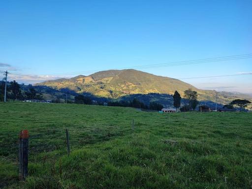 Casa campo vista a las montañas - Housity