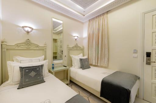 HOTEL RIAD CHAMI - Housity