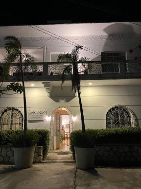 Casa Blanca - Housity