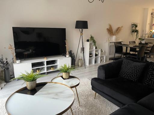 Cosy Bedrooms - Housity
