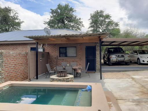 Immaculate 2-Bed Cottage in Marloth Park - Housity