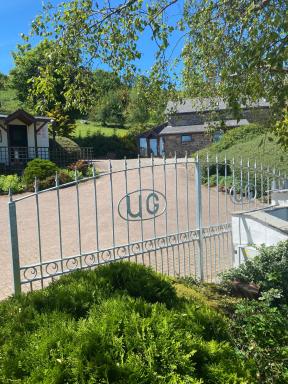 Upper Grippath Farm Holiday Cottages - Housity