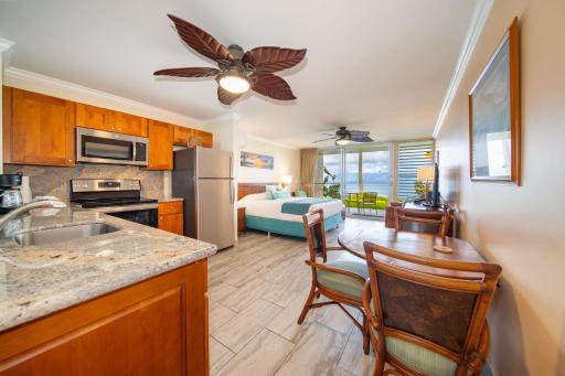 Napili Shores Maui by OUTRIGGER - No Resort & Housekeeping Fees - Housity