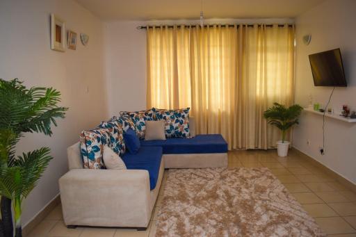 Luxe Homes - Housity