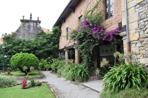 Casona De Linares - Housity