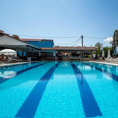 Perkes Hotel Complex - Housity