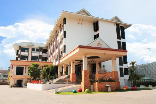 Ayara Grand Palace Hotel - Housity