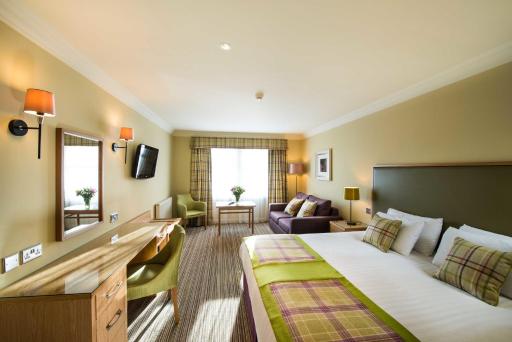 Leonardo Boutique Huntingtower Perth - Housity
