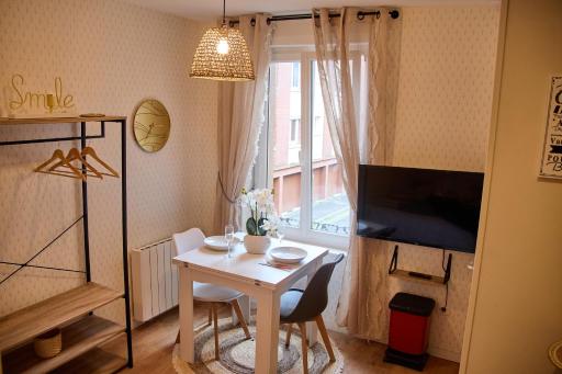 STUDIO EXOTIC - PROCHE GARE - WiFi - NETFLIX - Housity