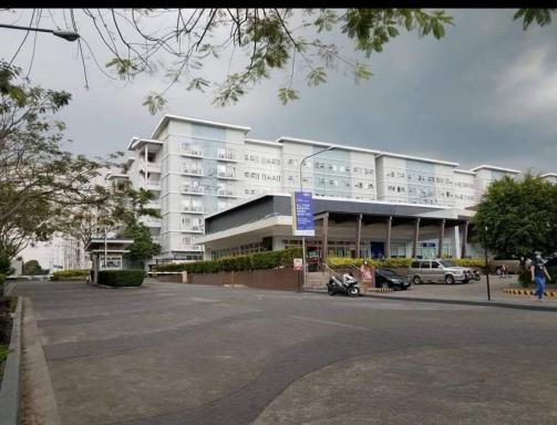OYO 936 Yumis Condotel Trees Residences - Housity