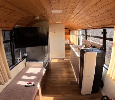 The Bus - Housity