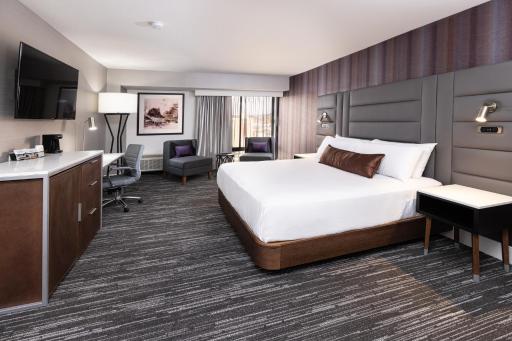 J Resort - Housity