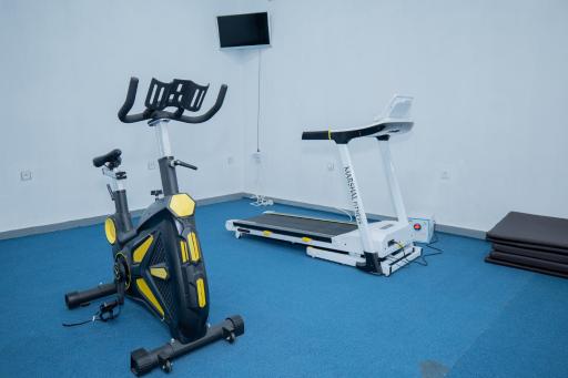 The city Block Apartment - Housity