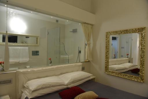 Conte Max Rooms - Housity
