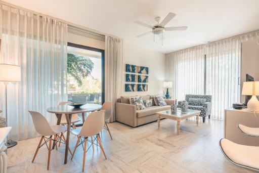 Newly Added 1BR El Portillo Luxury - Housity