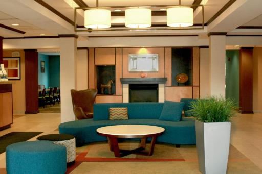 Fairfield Inn & Suites by Marriott Fairmont - Housity