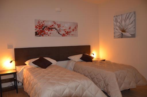 Ferriera 8 - Housity