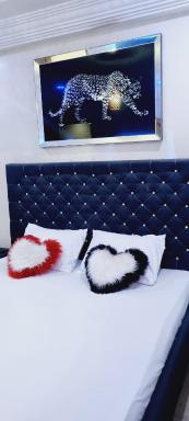 VIP Studio Meuble Climatisé Ouest foire - Housity