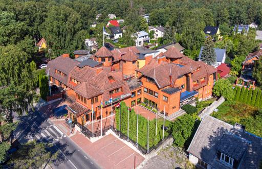 Tähetorni Hotel - Housity