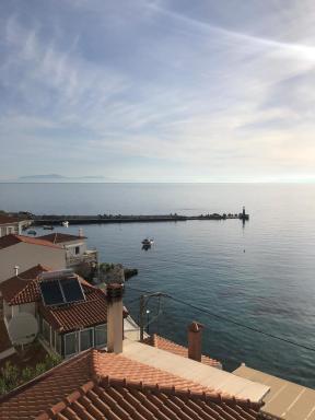 Studios Loukia - Housity