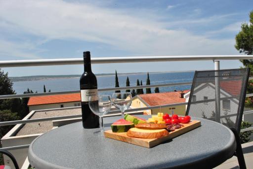 Apartments Smokvica - Housity