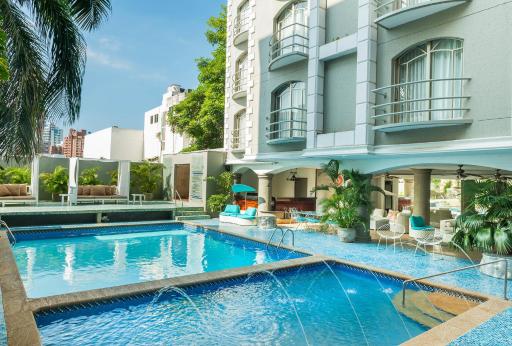 Country International Hotel - Housity