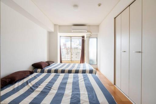 ２ beds. Comfortable . Dotonbori / Kuromon Market. - Housity