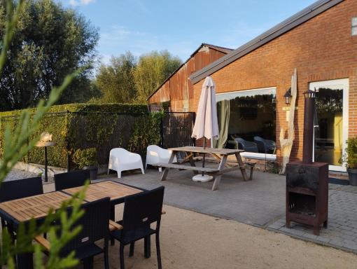 DE SMISHOEVE met speelruimte, dieren en wellness - Housity