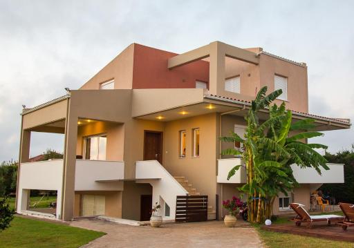 Villa Sandra - Housity