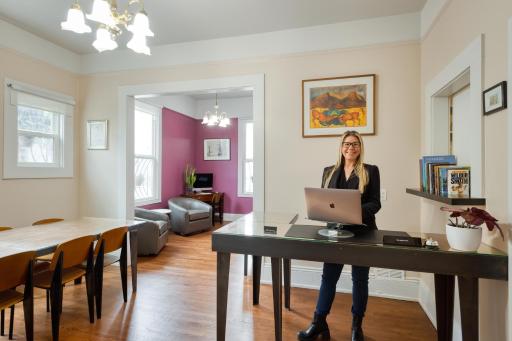 The Grove Inn - Housity