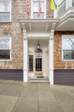 The Grove Inn - Housity