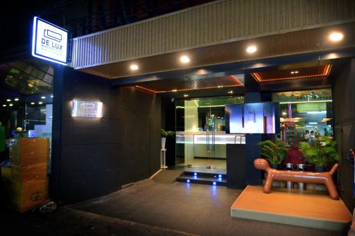 De Lux Bangkok Hotel - Housity