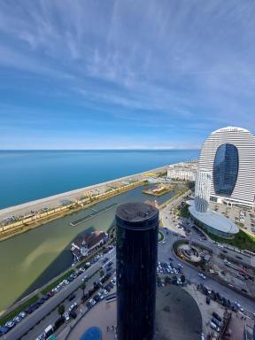 Номера на высоких этажах 24,31 - Housity